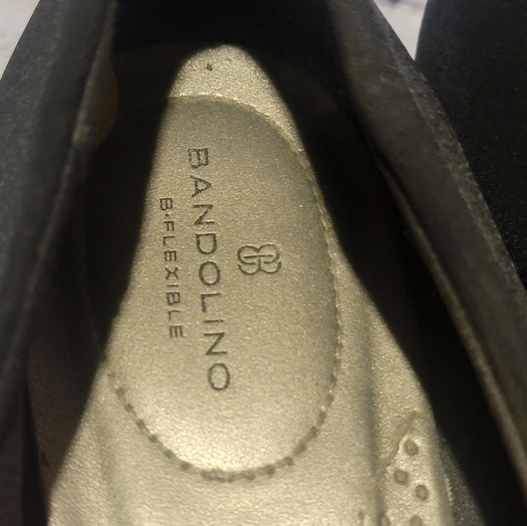Bandolino B-Flexible Black Small Wedge Sz 9 EUC - Picture 9 of 9